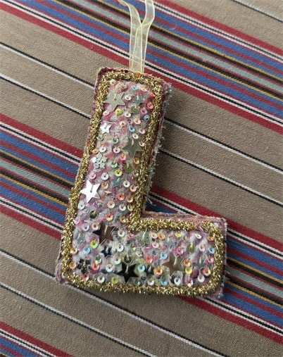 Sissel Edelbo - Alphabet Ornament - L